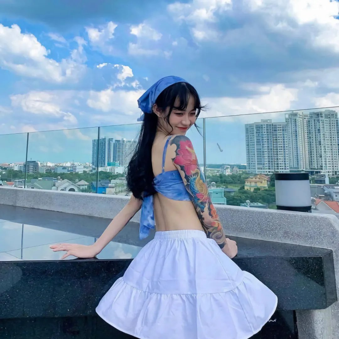 尼克·克罗尔：小小大男孩